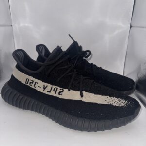 Mens adidas Yeezy Boost 350 V2 Low Oreo US Men’s Size 13
