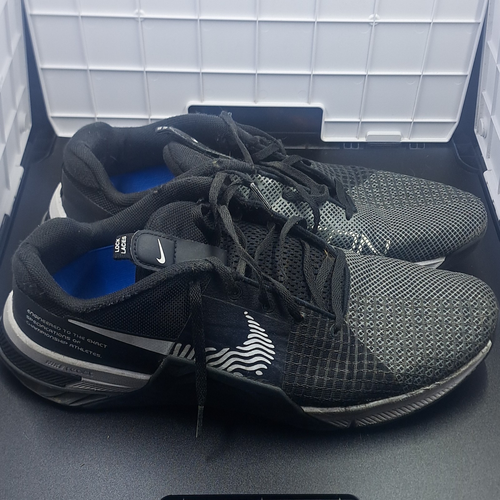 Nike Metcon 8 Dark Smoke Grey Black Mesh Low Top Sneaker DO9328-001 Men's Nike Metcon 8 Dark Smoke Grey Black Mesh Low Top Sneaker DO9328-001 Men's