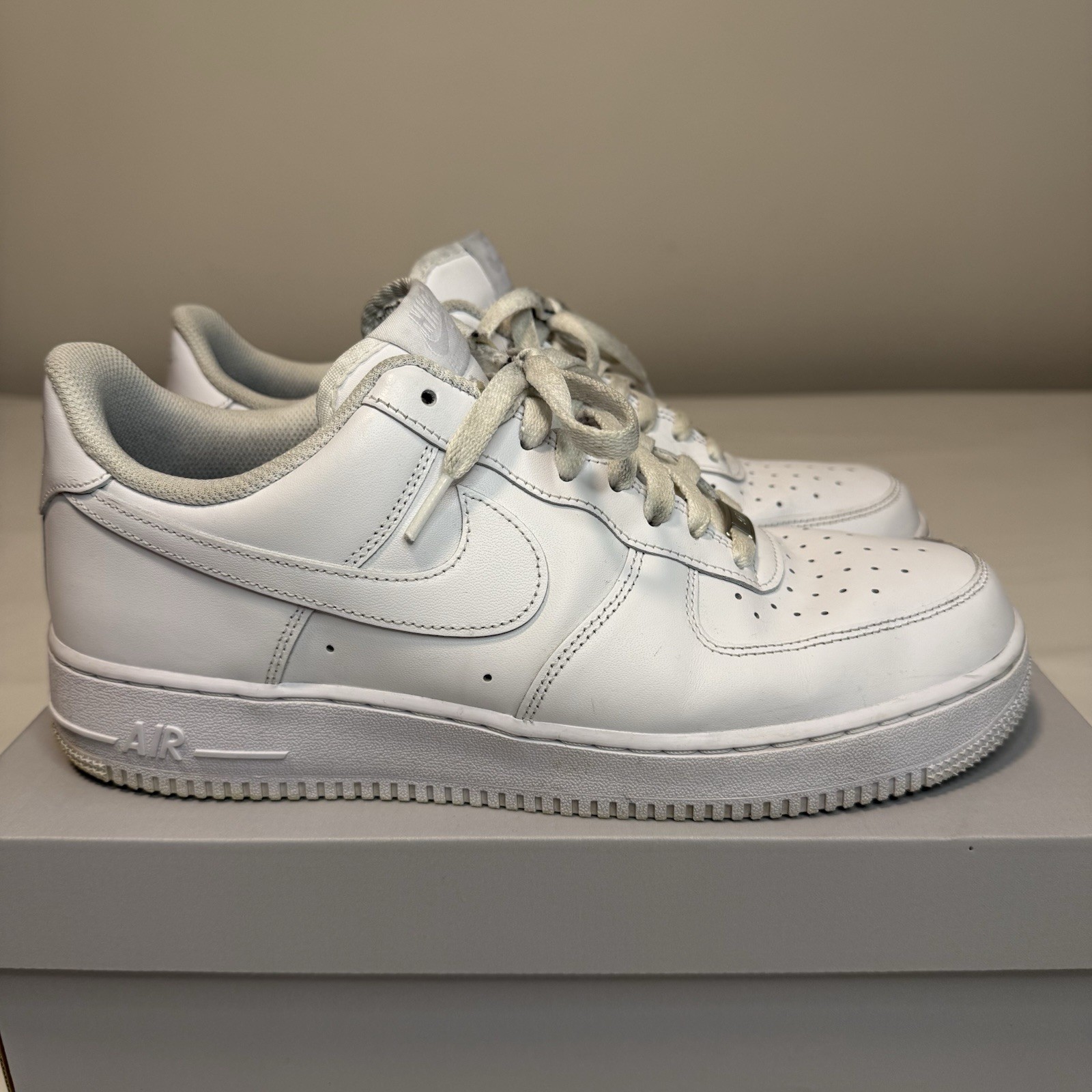 Nike Air Force 1 '07 Low Triple White Size 10.5 Nike Air Force 1 '07 Low Triple White Size 10.5 - Image 2