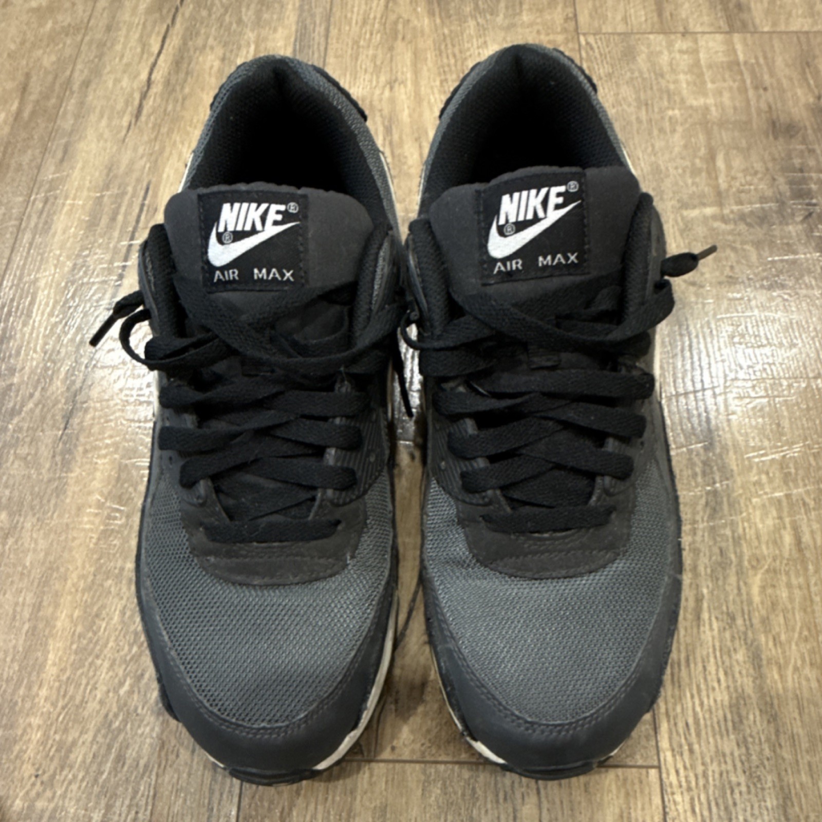 Nike Air Max 90 Iron Gray CN8490-002 Black Gray White Men's Low Top Sneakers Nike Air Max 90 Iron Gray CN8490-002 Black Gray White Men's Low Top Sneakers