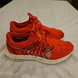 Size 9.5 - Nike ZoomX Invincible Run Flyknit Orange  2022