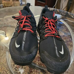 Nike Air VaporMax Run Utility Men’s Size 13 Black And Red Sneakers Lightweight