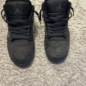 Nike Air Jordan 1 Low SE Craft Dark Smoke Grey Size men’s 8.5 Distressed Suede