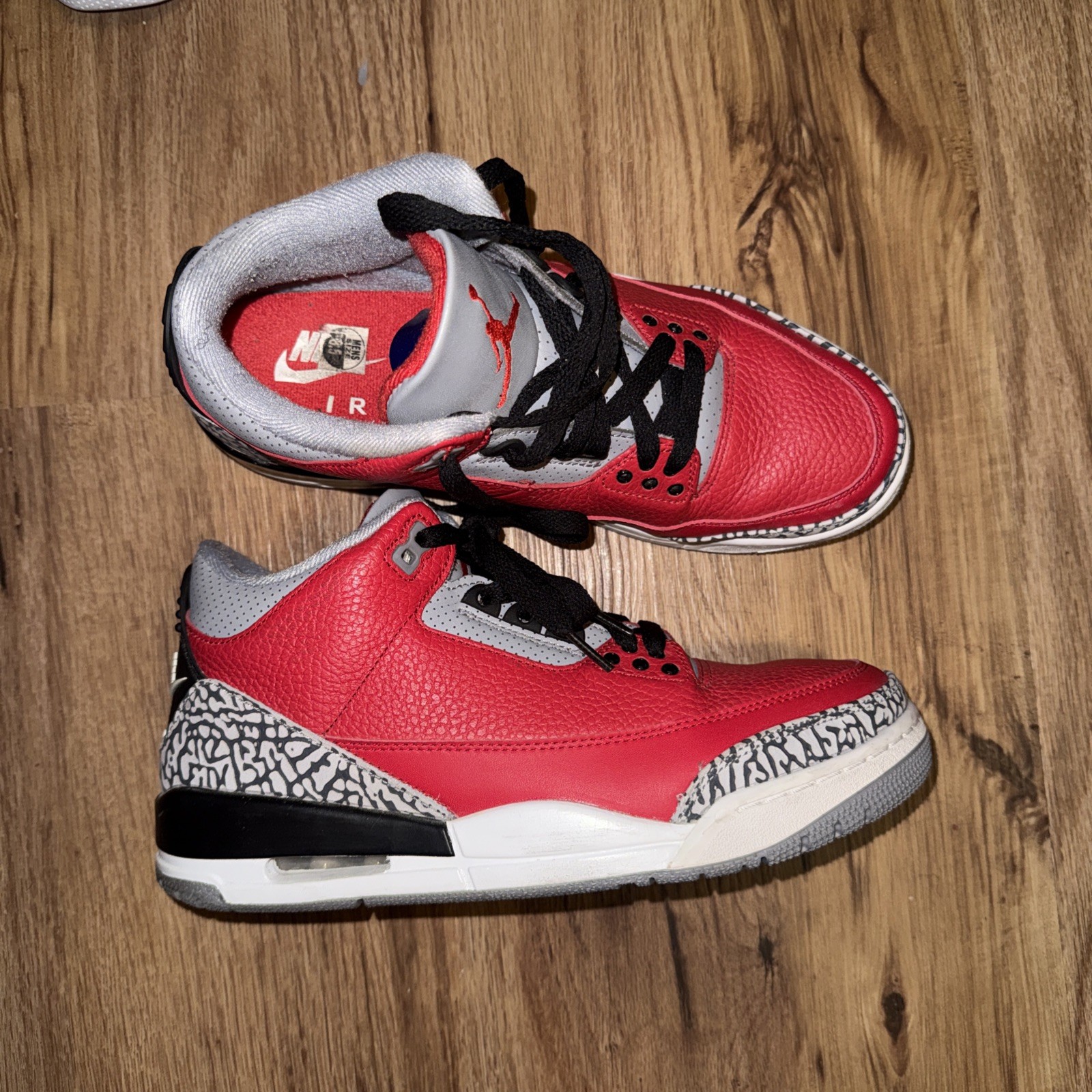 Air Jordan 3 Retro Black/Fire Red-Cement Grey Air Jordan 3 Retro Black/Fire Red-Cement Grey - Image 3