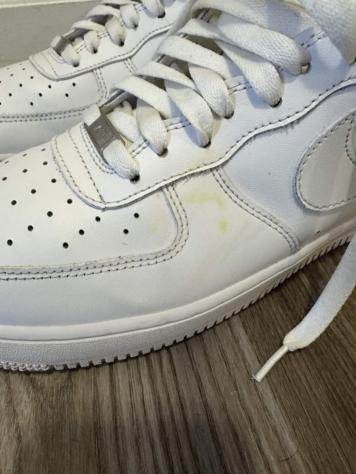 Nike Air Force 1 '07 Low Mens Size 11 White Athletic Basketball Shoes Sneakers Nike Air Force 1 '07 Low Mens Size 11 White Athletic Basketball Shoes Sneakers - Image 2