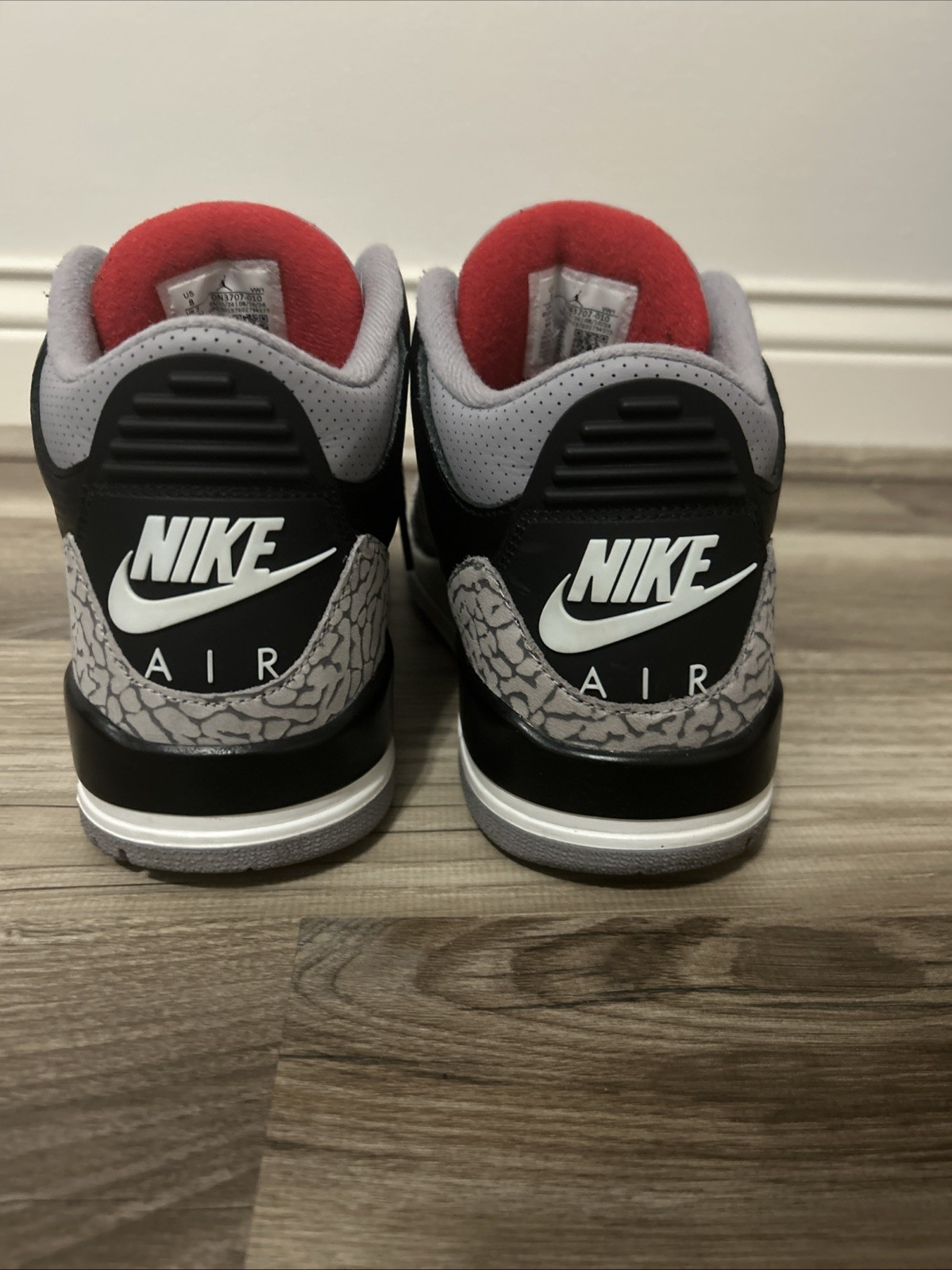 Jordan 3 Black Cement Size 8 With Box Jordan 3 Black Cement Size 8 With Box - Image 3