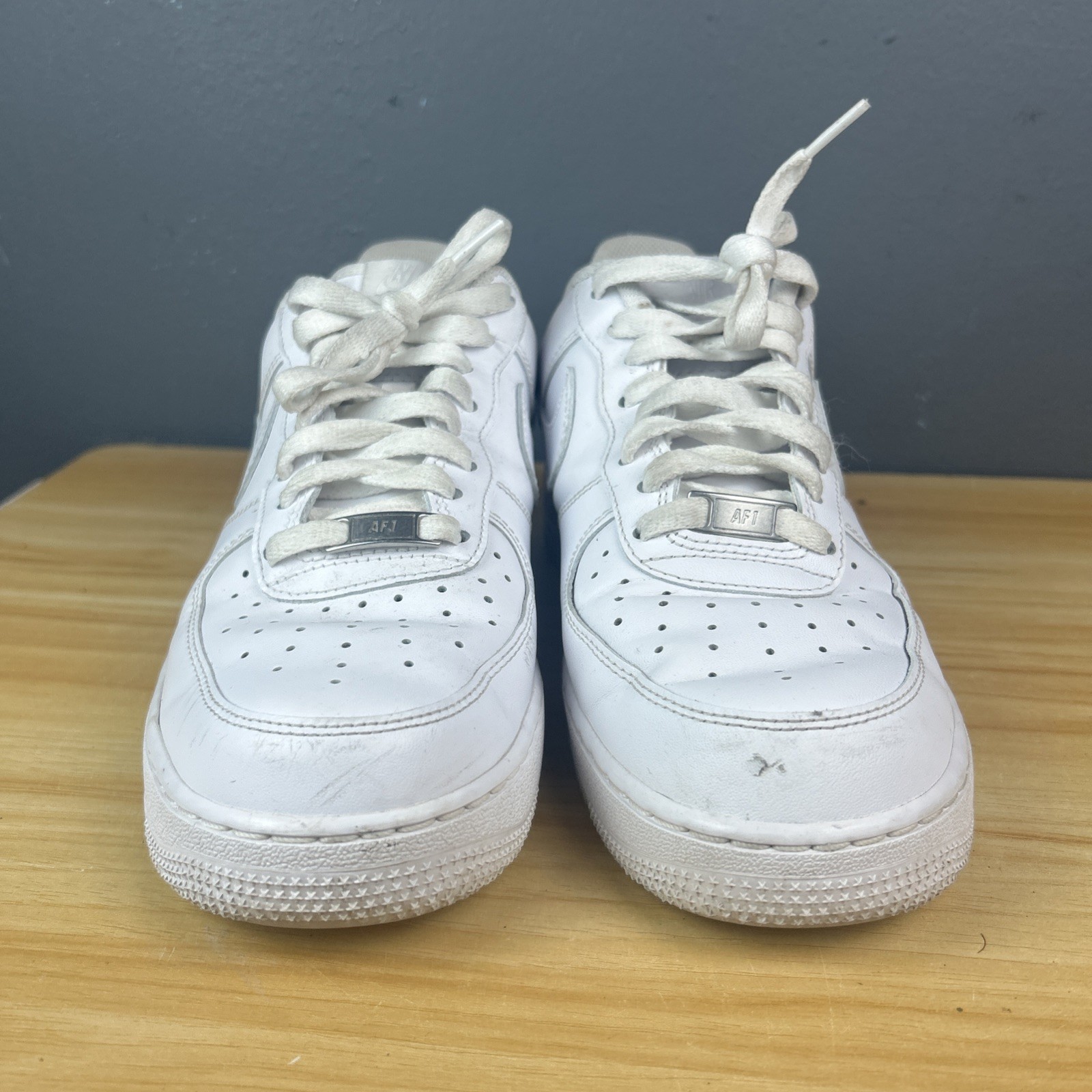 Nike Air Force 1 '07 Low Mens Size 8.5 White Athletic Lifestyle Shoes Sneakers Nike Air Force 1 '07 Low Mens Size 8.5 White Athletic Lifestyle Shoes Sneakers - Image 3