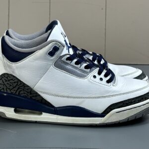Air Jordan 3 Retro Midnight Navy Size 9 CT8532-140 Cement White Blue Nickel