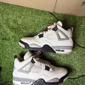 8M Jordan 4 White Cement Reimagined No Box Used Clean