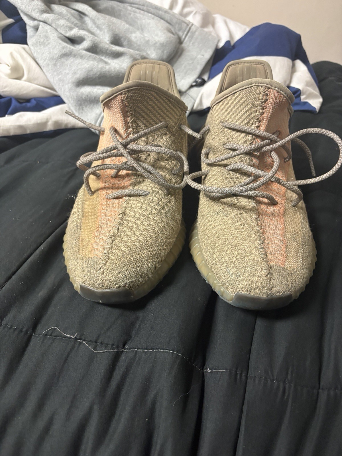 adidas Yeezy Boost 350 V2 Sand Taupe Size 12 adidas Yeezy Boost 350 V2 Sand Taupe Size 12
