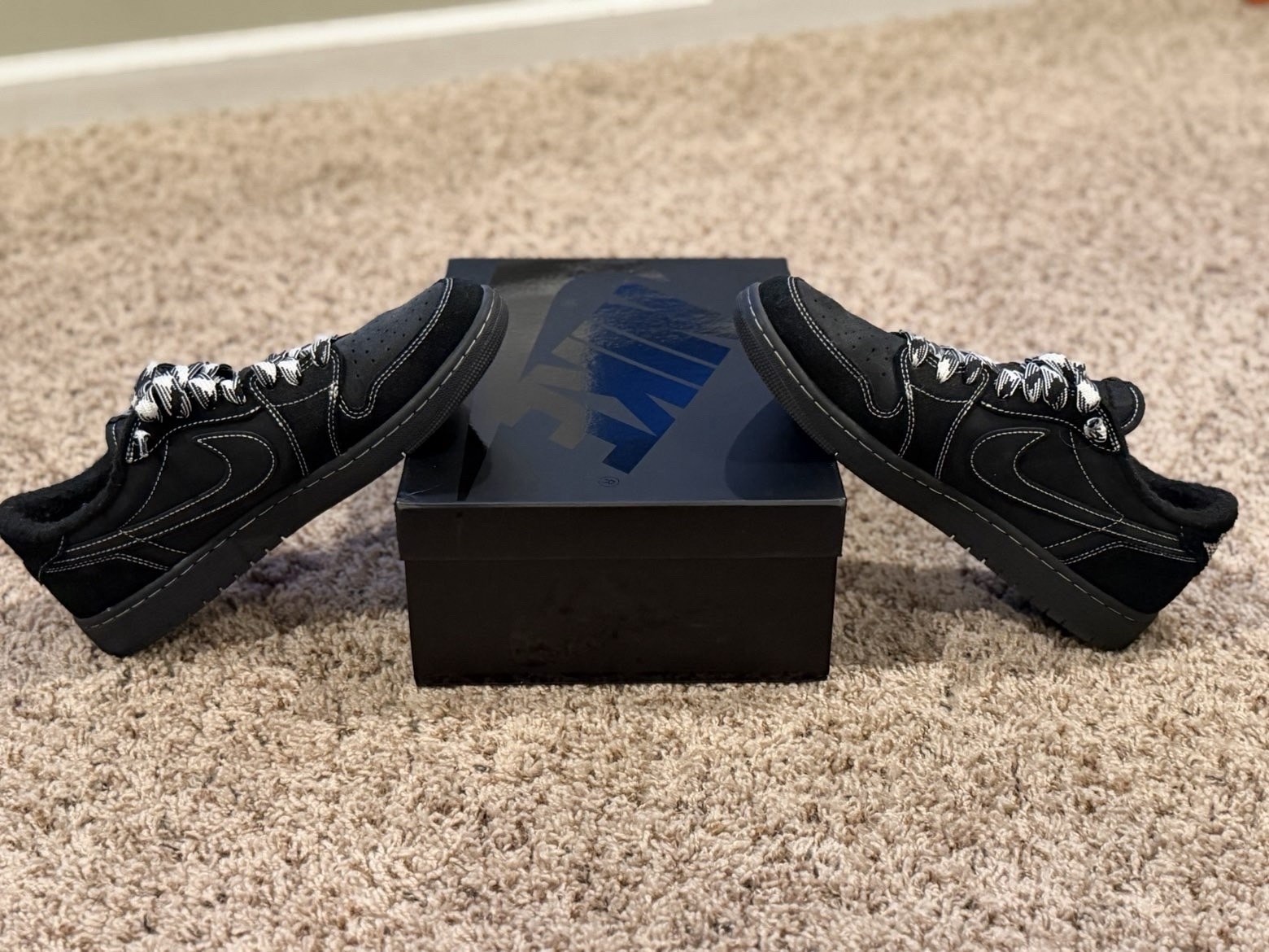 Nike Air Jordan 1 Low OG “Travis Scott Black Phantom” – Clean Pair 🔥 Nike Air Jordan 1 Low OG “Travis Scott Black Phantom” – Clean Pair 🔥