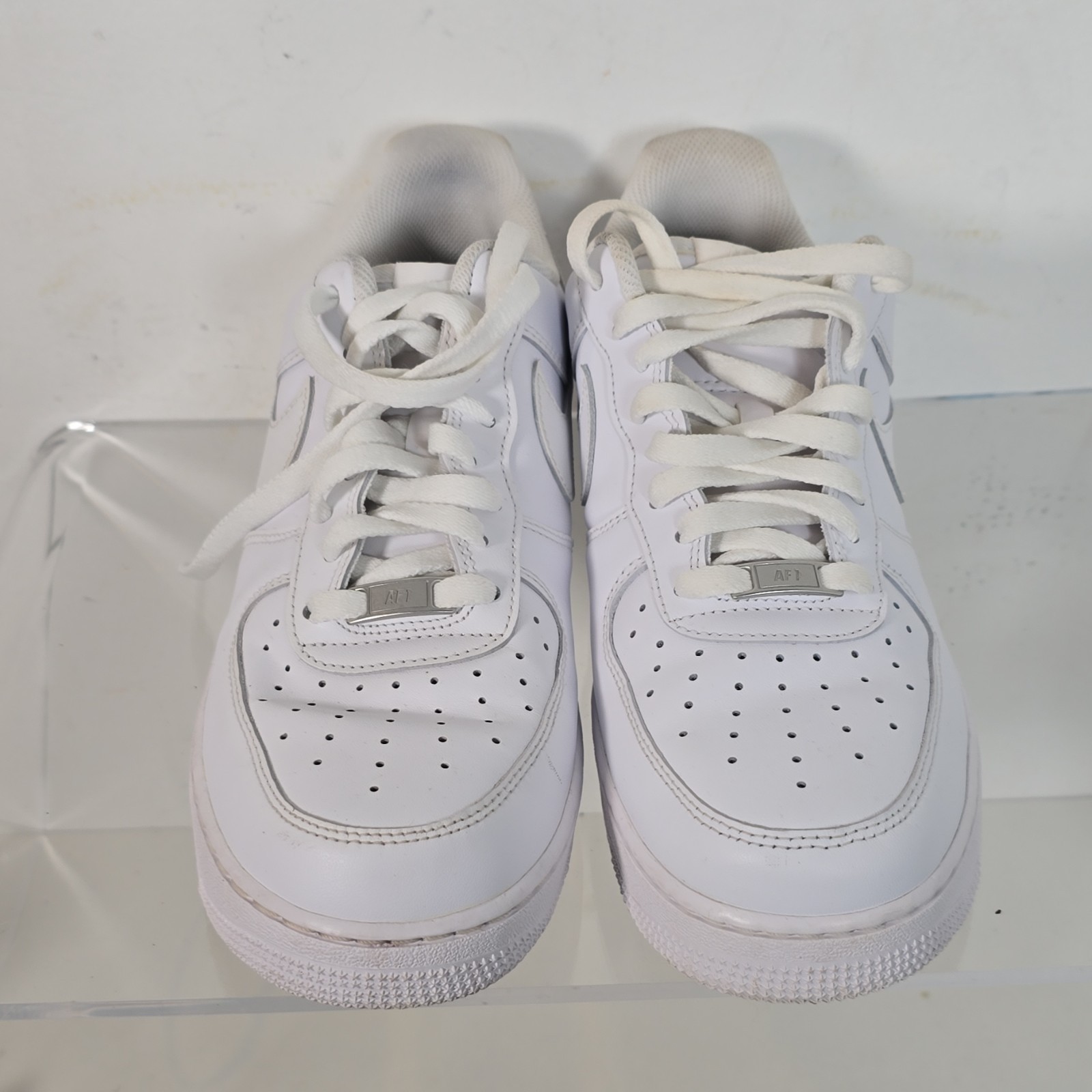 Nike Air Force 1 '07 Low Triple White CW2288-111 Men's Athletic Sneakers White Nike Air Force 1 '07 Low Triple White CW2288-111 Men's Athletic Sneakers White
