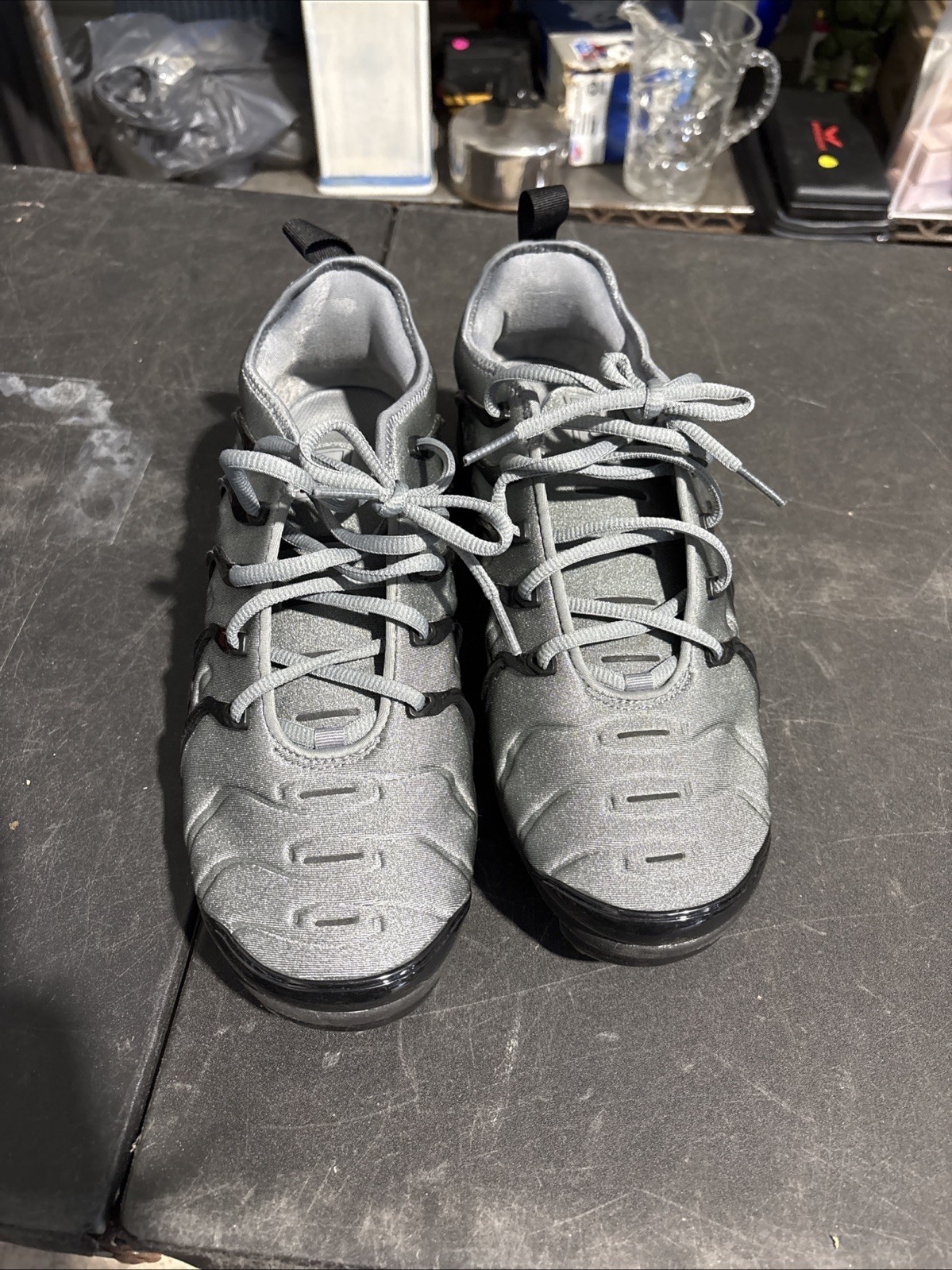 Nike Air VaporMax Plus Black Silver Cushioned Low Top Men's Athletic Sneakers Nike Air VaporMax Plus Black Silver Cushioned Low Top Men's Athletic Sneakers