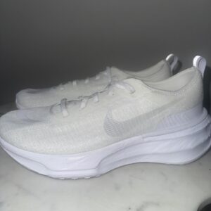 nike invincible run flyknit 3 size 10 women’s white running dr2615 103 sz 10