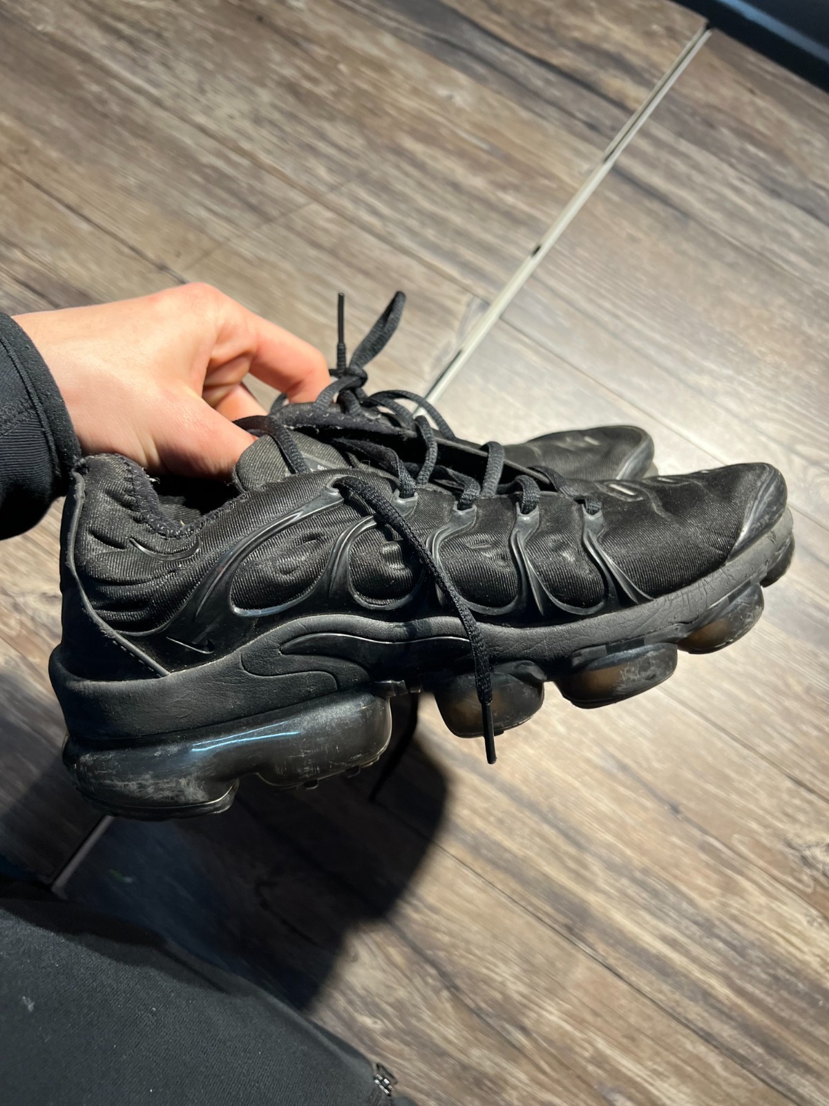 nike air vapormax plus triple black 924453 004 men 8 running shoes nike air vapormax plus triple black 924453 004 men 8 running shoes