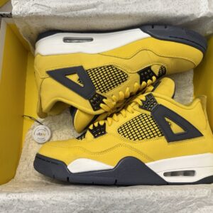 nike air jordan 4 retro lightning 2021 size 10 men yellow ct8527 700 og box ⚡️