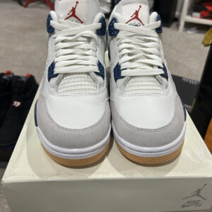 nike air jordan 4 retro sb mid top leather white/navy/gum colorblock