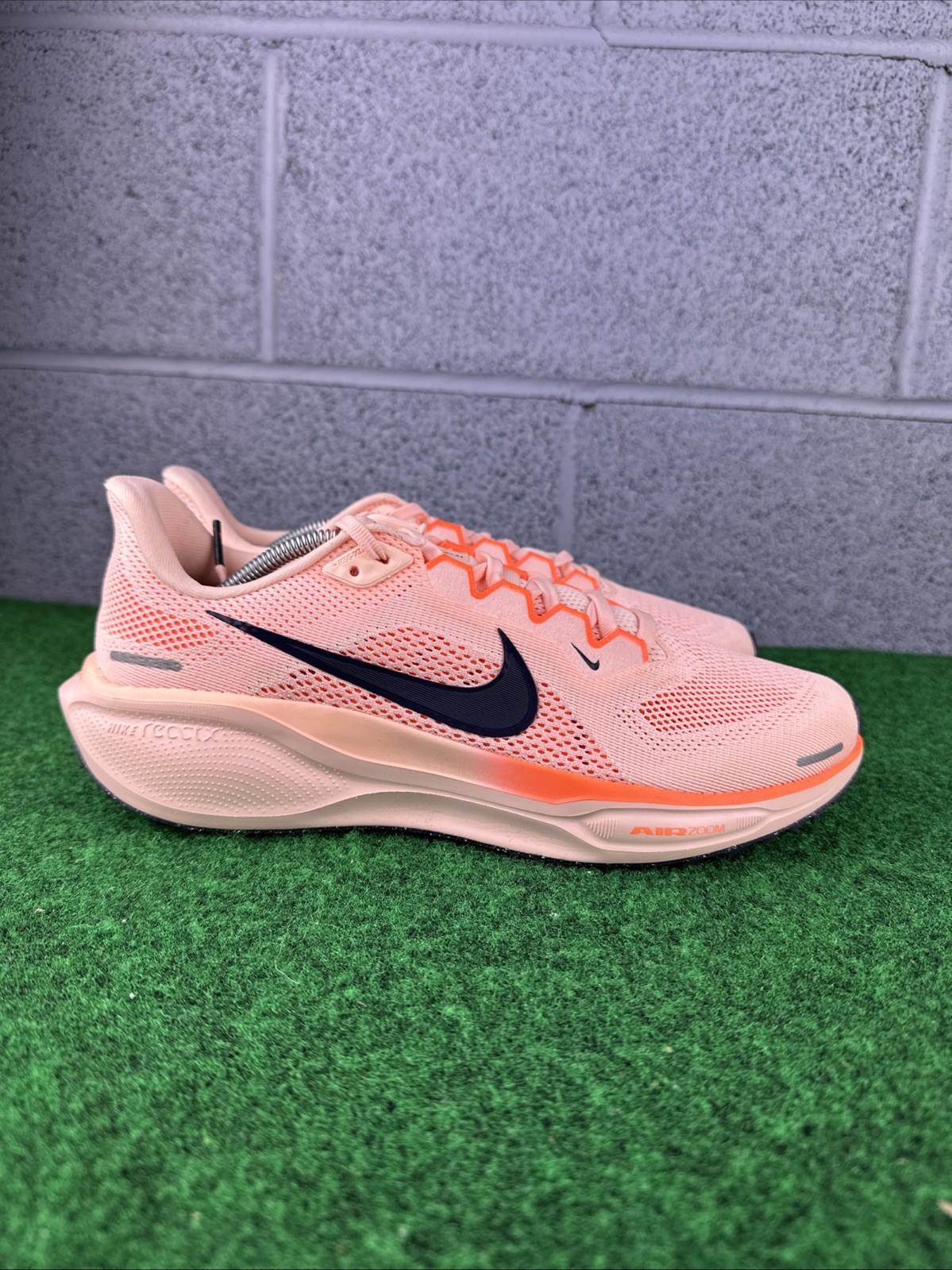 Size 9 - Nike Air Zoom Pegasus 41 Crimson Tint Size 9 - Nike Air Zoom Pegasus 41 Crimson Tint