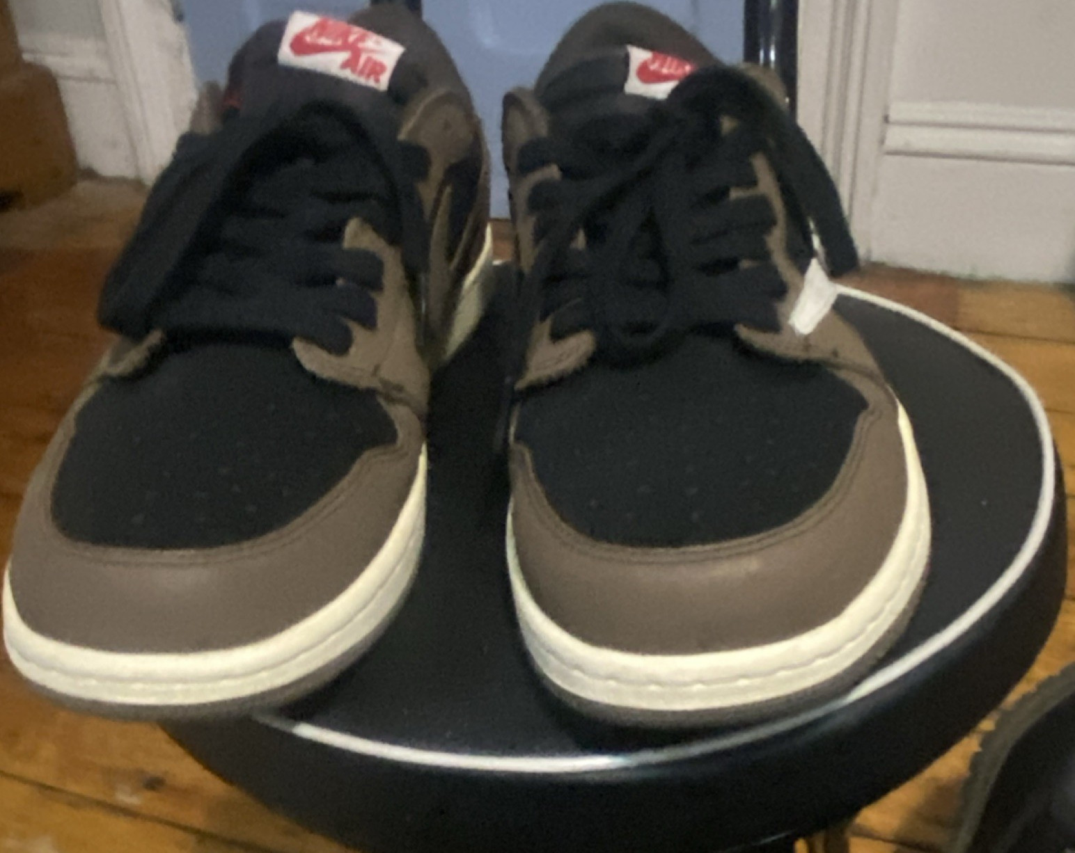 jordan air jordan 1 low travis scott mocha black/dark mocha/sail cq4277 001 jordan air jordan 1 low travis scott mocha black/dark mocha/sail cq4277 001