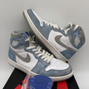 nike air jordan retro 1 high og hyper royal 555088 402 sz 8 men’s