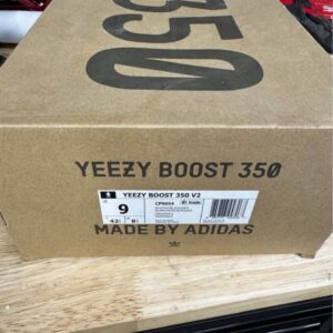 Adidas Yeezy Boost 350 V2 Zebra Size 9 CP9644