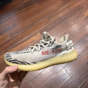Adidas Yeezy Boost 350 Zebra Size 8 with Original Box Good Condition