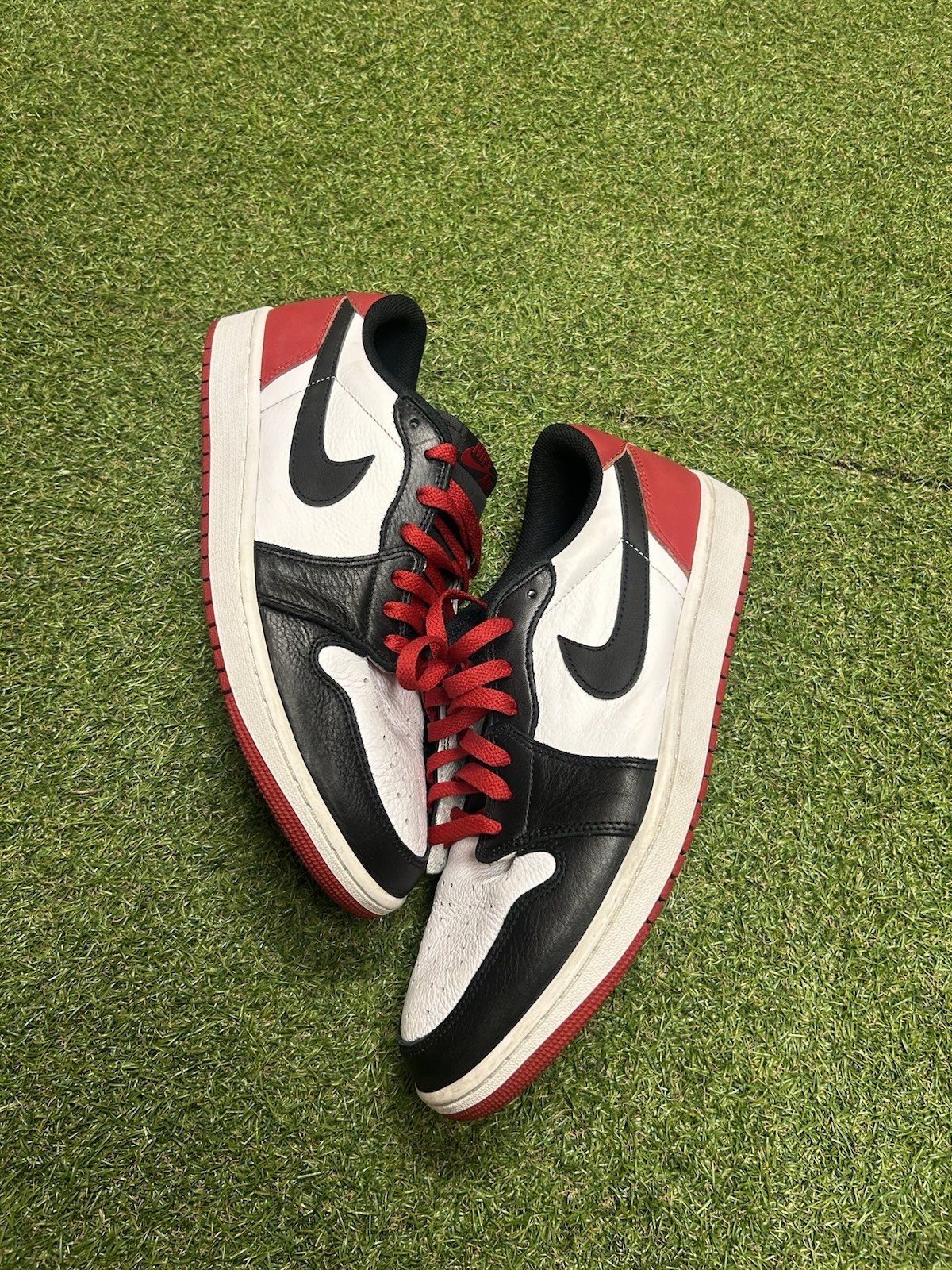 Size 12 - Air Jordan 1 Retro OG Low Black Toe Size 12 - Air Jordan 1 Retro OG Low Black Toe