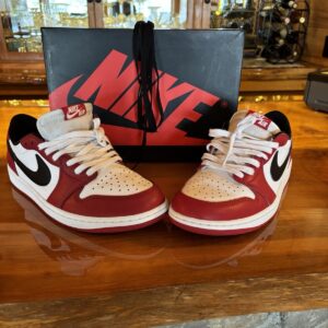 Nike Air Jordan 1 Retro Low OG Chicago Varsity Red Black Summit White HQ6998-600