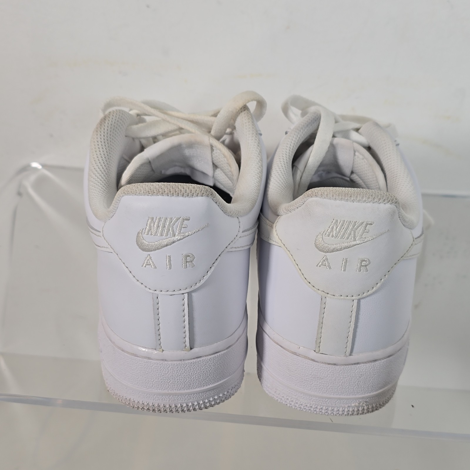 nike air force 1 '07 low triple white cw2288 111 men's athletic sneakers white nike air force 1 '07 low triple white cw2288 111 men's athletic sneakers white