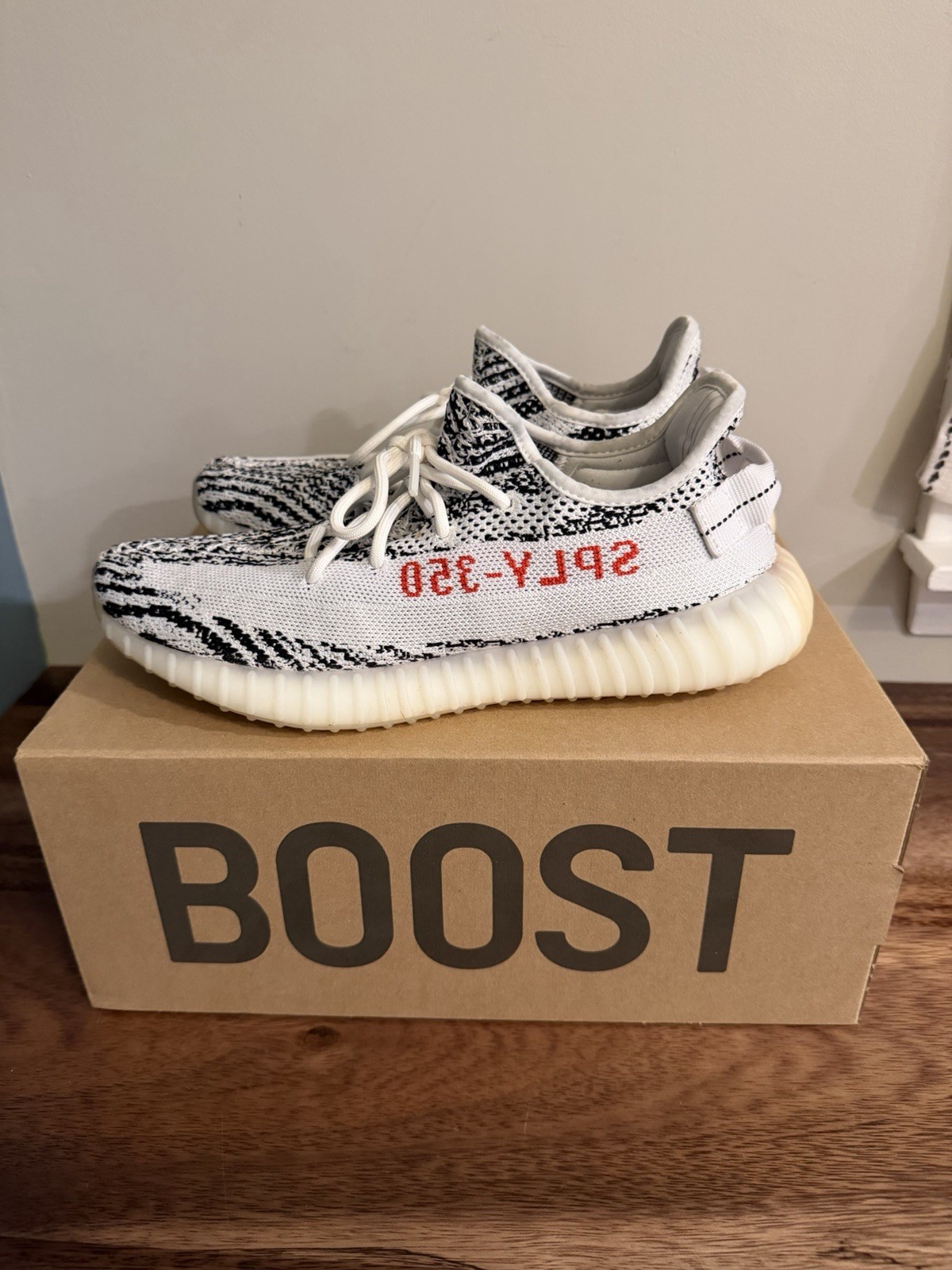 adidas yeezy boost 350 v2 zebra men's 9.5 adidas yeezy boost 350 v2 zebra men's 9.5