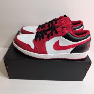 jordan 1 low reverse black toe bulls 553558 163 size 12.5