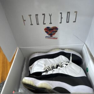 jordan air jordan 11 retro gratitude white/black metallic gold ct8012 170