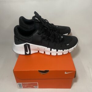 nike free metcon 5 black white mens size 10.5