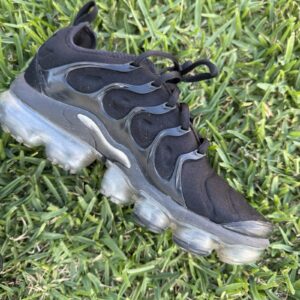 Nike Air VaporMax Plus Men’s 8 Black Running Shoes Air Unit Issue
