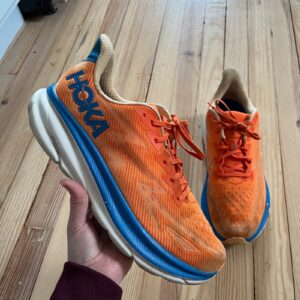 hoka clifton 9 men running shoes orange blue athletic sneaker 1127895 voim sz 13