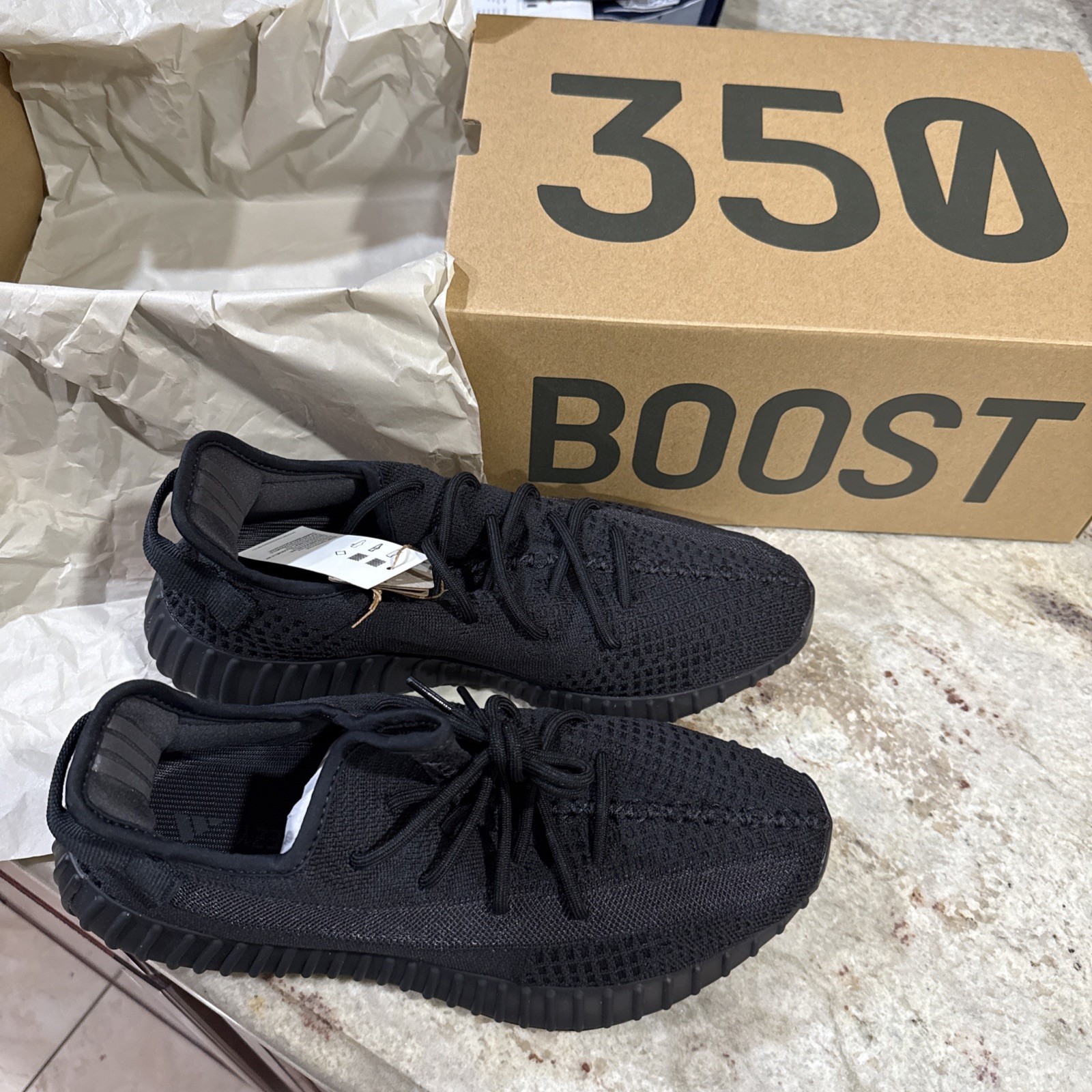 adidas yeezy boost 350 v2 onyx black hq4540 men’s sneakers adidas yeezy boost 350 v2 onyx black hq4540 men’s sneakers