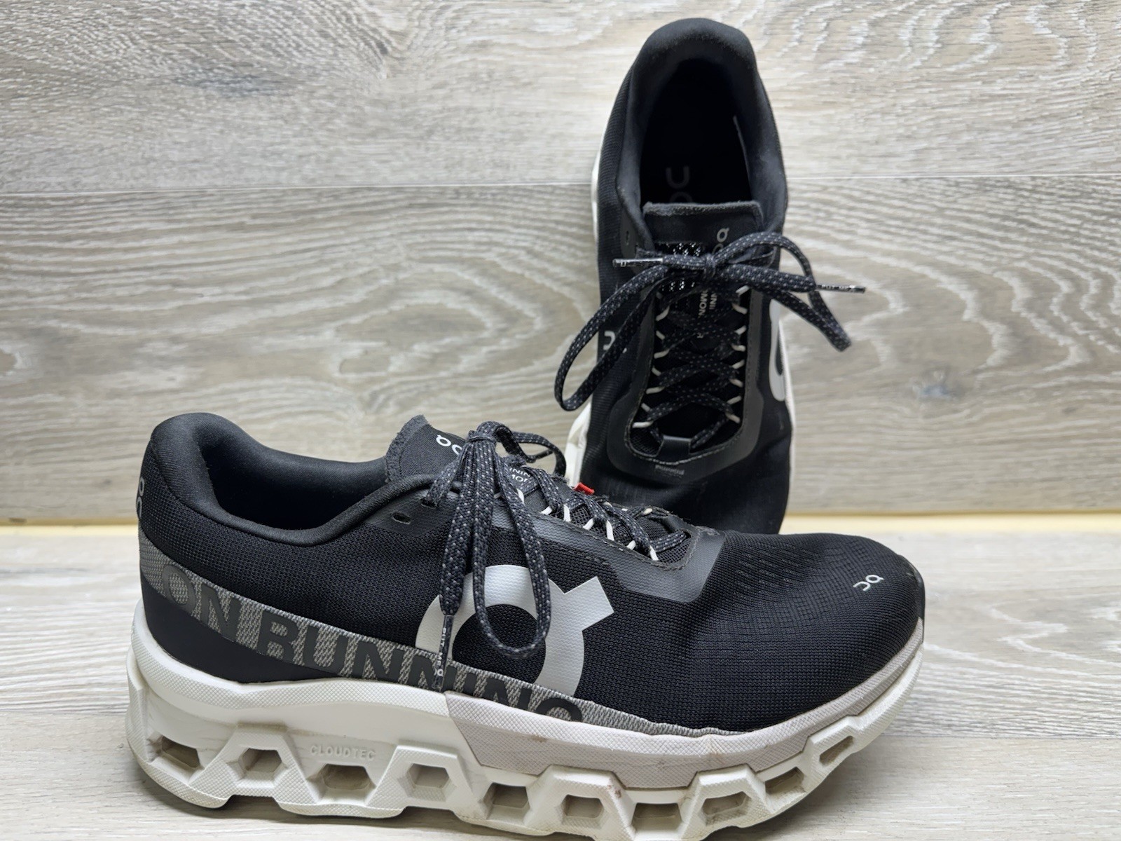 on cloudmonster 2 mens 8.5 black frost white athletic running shoes sneakers on cloudmonster 2 mens 8.5 black frost white athletic running shoes sneakers