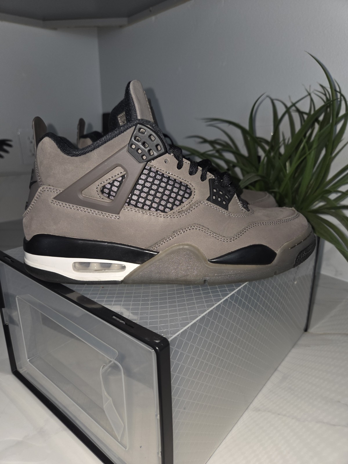 jordan air jordan 4 retro se wet cement gray suede sneakers fq7928 001 2024 jordan air jordan 4 retro se wet cement gray suede sneakers fq7928 001 2024