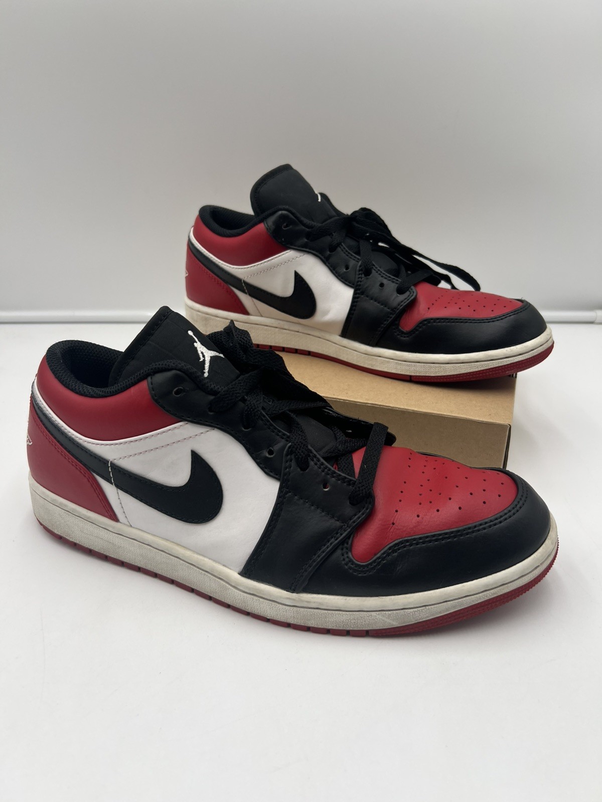 nike air jordan 1 low bred toe sneakers men’s 10.5 red black white 553558 612 nike air jordan 1 low bred toe sneakers men’s 10.5 red black white 553558 612
