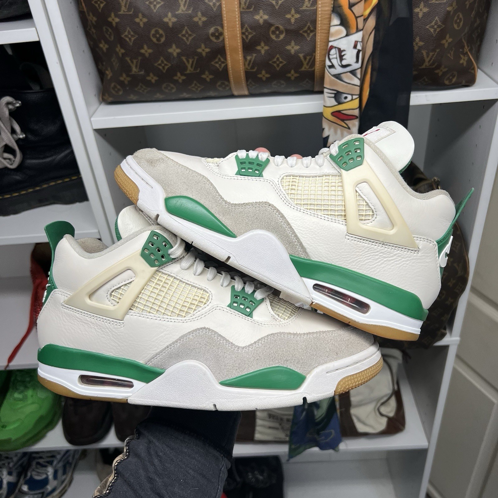 Nike Air Jordan 4 X SB Mid Retro Shoes Pine Green Men's DR5415-103 Size 10.5 Nike Air Jordan 4 X SB Mid Retro Shoes Pine Green Men's DR5415-103 Size 10.5