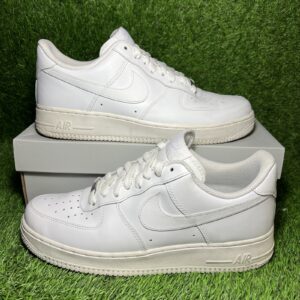 size 10.5 nike air force 1 '07 low triple white