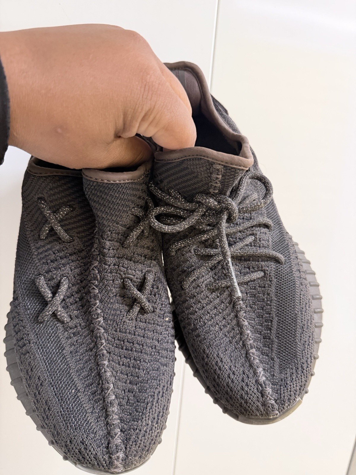 size 8 adidas yeezy boost 350 v2 low black non reflective with tag size 8 adidas yeezy boost 350 v2 low black non reflective with tag