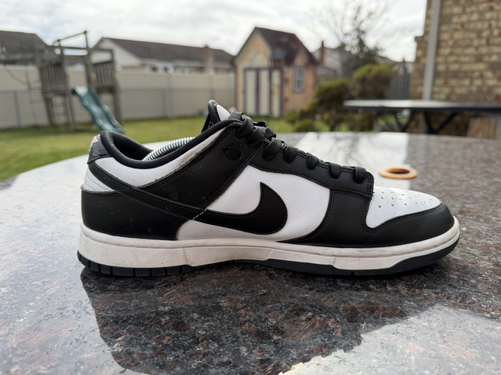 nike dunk low panda dd1391 100 men’s us 11 black white left shoe only nike dunk low panda dd1391 100 men’s us 11 black white left shoe only