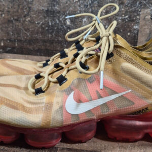 nike air vapormax running shoes mens 10.5 crimson gold sneakers ar6631 701