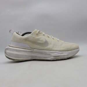 nike zoomx invincible run flyknit 3 men's size 12 white running shoes sneakers