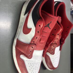 nike air jordan men's size 10.5 sneakers red toe