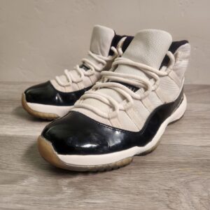 air jordan 11 retro concord shoes size 9.5 white black dark icy sole 378037 107