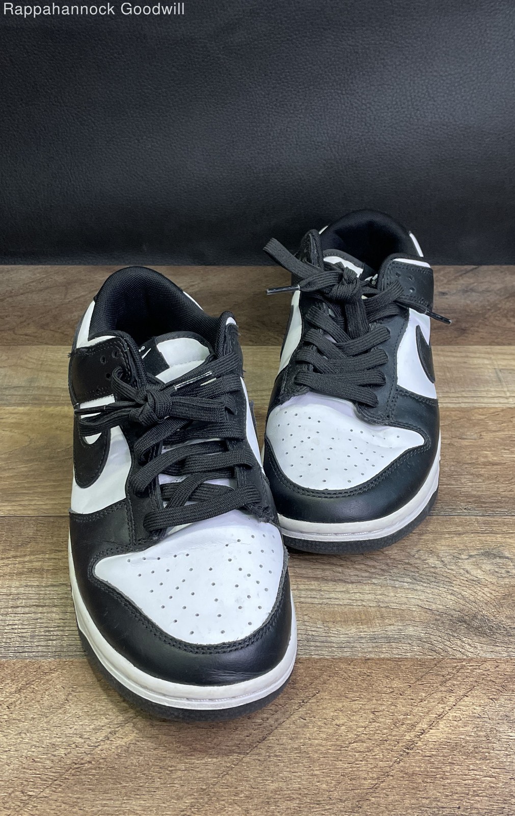nike dunk low retro white black panda men's sneakers size 8.5 nike dunk low retro white black panda men's sneakers size 8.5