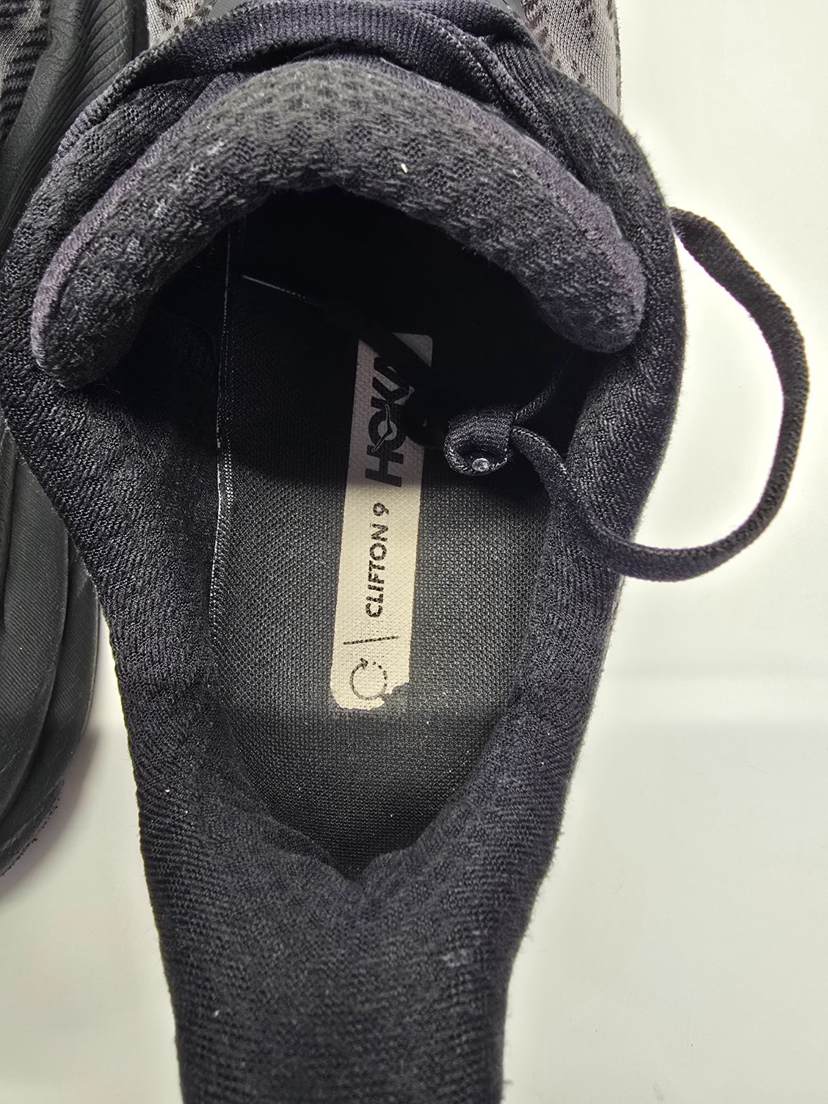 Hoka One One Mens Clifton 9 Black 1127895 BBLC Shoes Running Sneakers 11.5 D Hoka One One Mens Clifton 9 Black 1127895 BBLC Shoes Running Sneakers 11.5 D - Image 3