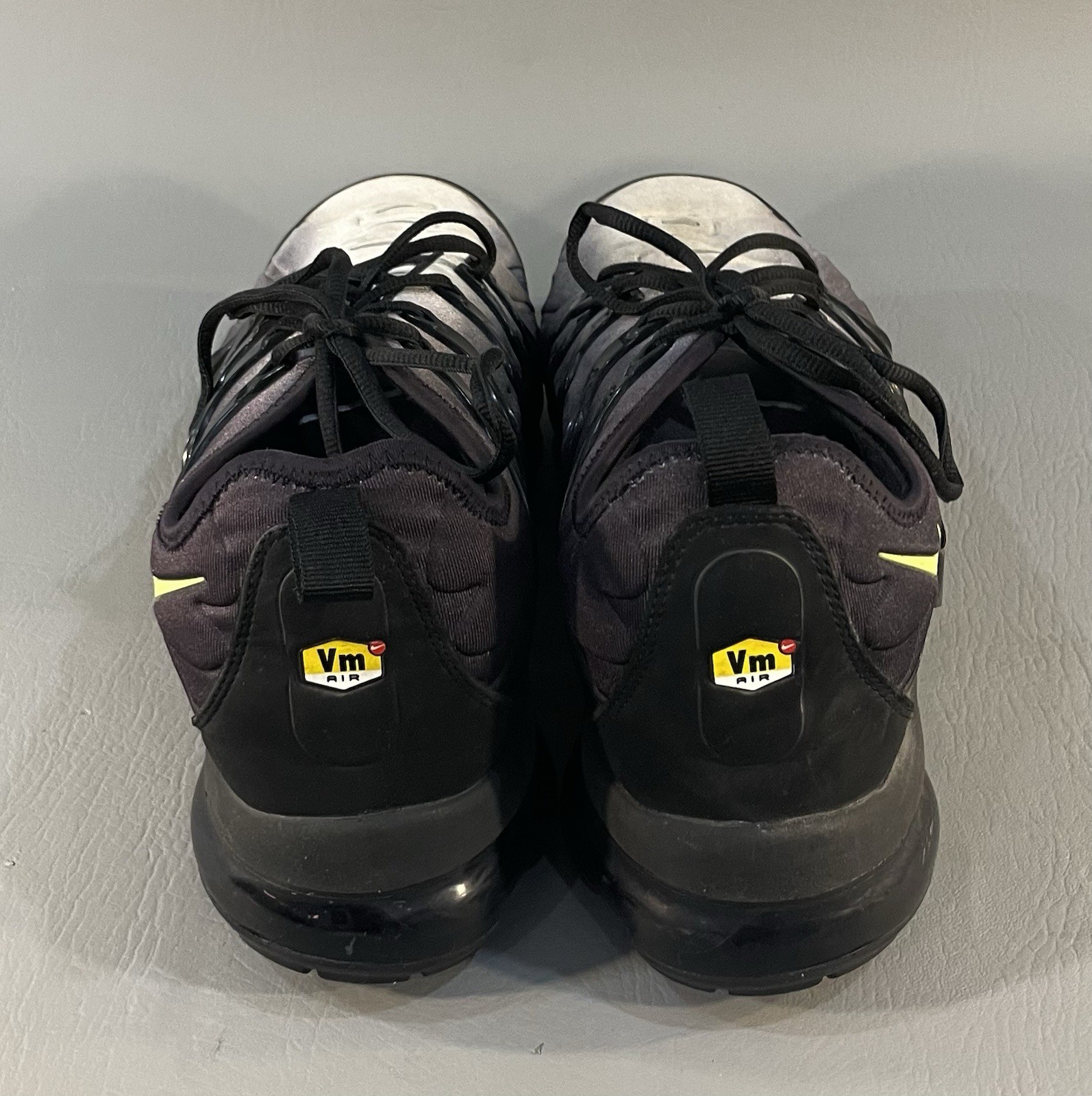 Nike Air VaporMax Plus Sneakers 924453-009 Men’s US 13/UK 12 Dark Gray Nike Air VaporMax Plus Sneakers 924453-009 Men’s US 13/UK 12 Dark Gray - Image 3